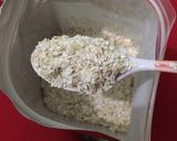 Hình bước làm 2 của món Salad hoa quả,sữa,yến mạch