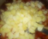 A picture of step 3 of Beans & potato porridge soup.