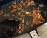 Foto langkah ke 3 dari resep Sayur kangkung telur puyuh.