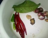 Foto langkah ke 2 dari resep Recook: Asam Pedas Bakso Buncis Wortel Jagung.