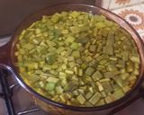 Foto del paso 2 de la receta: Caldillo de nopales con tortas de camarón