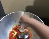Foto langkah ke 5 dari resep Udang dan Telur Puyuh Balado.