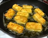 A picture of step 4 of Fried Goat Cheese with Toast.