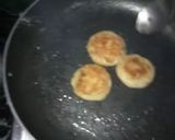 A picture of step 2 of Falahari Aalu Tikki Dahi Chaat.