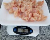 Foto del paso 1 de la receta: Patitas de pollo y espinaca🍗