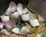 পাতলা মুরগীর ঝোল (patla moorgir jhol recipe in Bengali) রেসিপি ধাপ - 3 ছবি