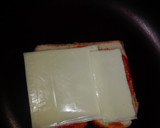 Foto del paso 1 de la receta: Pizza individual en pan de molde