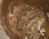 Foto del paso 8 de la receta: Mousse de chocolate con coulis de fresa y mango