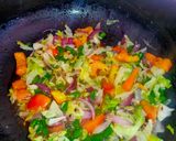 A picture of step 1 of Hakka Noodles.
