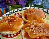 Foto del paso 3 de la receta: Tosta de arroz con salmón marinado y membrillo con escamas de pimentón De la Vera