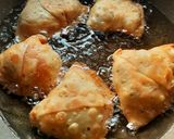 চিলি গার্লিক সমোসা (Chilli garlic somosa recipe in bengali) রেসিপি ধাপ - 4 ছবি