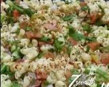A picture of step 3 of Macaroni and Vegetable Salad.