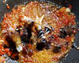 Foto langkah ke 2 dari resep Kerang saos lada hitam.