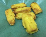 A picture of step 5 of Pazham pori (banana fritters).