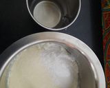 A picture of step 2 of Rawa dosa.