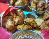 A picture of step 5 of Chatpatay Pakoray.