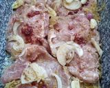 Savanyú káposzta ágyon sült fűszeres karaj recept fázis 2 fotója