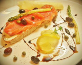 Foto del paso 4 de la receta: Tosta de salmón ahumado