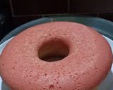 Foto langkah ke 4 dari resep Bolu cake strawberry anti gagal.