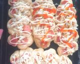 Hình bước làm 3 của món Bánh mì xúc xích