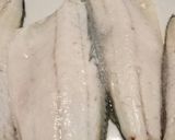 A picture of step 1 of Polpette di branzino.