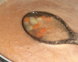 Foto del paso 3 de la receta: Escabeche de pollo en caldo