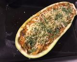 Une image de l'étape 8 de Courgette xxl farcie aux légumes,pancetta et beaufort.