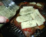 Foto del paso 7 de la receta: Matambre a la pizza
