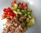 Foto del paso 1 de la receta: Pasta con atún​, tomate y palta
