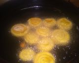 A picture of step 8 of Ganthia fruit canapé# team contest #sugar n spice#appetizer #indian food.