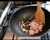 รูปขั้นตอนการทำที่ 2 ของ ไก่ผัดพริกหวาน สูตรสุขภาพ