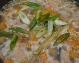 Foto langkah ke 4 dari resep Sup Salmon.