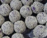 Foto langkah ke 6 dari resep Onde-onde coklat ubi ungu.