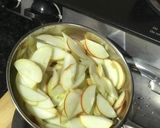 A picture of step 2 of Apple and Pomegranates Chutney.