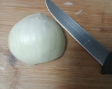 Foto del paso 1 de la receta: 🌭Salchichas de pollo al vino🍷