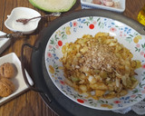 Foto del paso 4 de la receta: Col rehogada al curry  con nueces