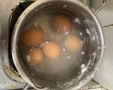 Foto langkah ke 1 dari resep Bakso Sapi Isi Telur sangat mudah dan kenyal.