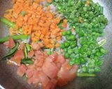 A picture of step 2 of Vegetable kichdi.