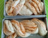 Foto langkah ke 3 dari resep 109. Roti Kepang Keju Bolognese (Tanpa Ulen dg Minyak).