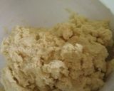 Foto langkah ke 2 dari resep Peanut and Pink Sugar Cookies.