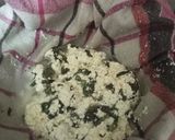 A picture of step 2 of Mint Masala Paneer Pakoda.
