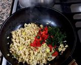 Foto del paso 3 de la receta: Zapallitos de tronco rellenos de Seitán y quesos