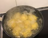 Une image de l'étape 1 de Gratin de poireaux au Vacherin.