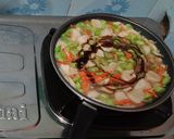 Foto langkah ke 2 dari resep Tumis buncis wortel bakso tuna.