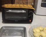 Foto langkah ke 5 dari resep Roti Wisman Krim Strawberry Keju.