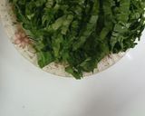 A picture of step 1 of Turnip with spinach.