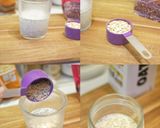 Foto langkah ke 1 dari resep Strawberry Sorbet Chia Overnight Oats.