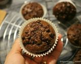 Foto langkah ke 8 dari resep Muffins Coklat (No mixer).