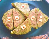 A picture of step 5 of Oats Spinach open Toast.