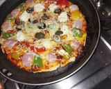 A picture of step 4 of Instant cheese burst pizza.